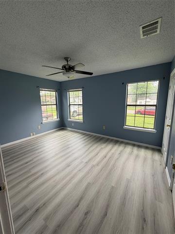 Building Photo - 1227 Avenue Ave