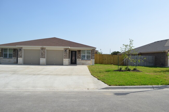 Foto del edificio - 1800Tru