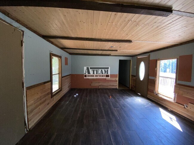 Building Photo - Owner Finance Opportunity Gun Barrel City,...