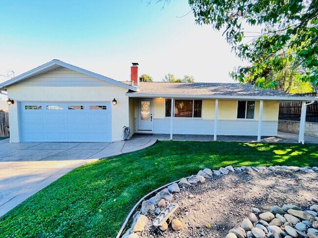 Foto del edificio - Charming and Move-in Ready 3BD/2BA, Single...