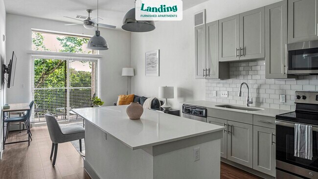 Foto del edificio - 2511 Montopolis Dr