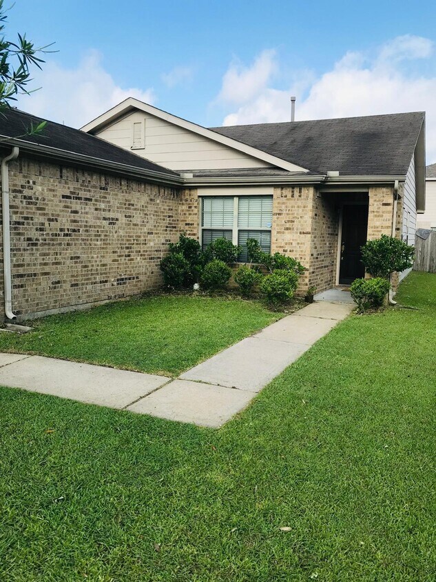 Photo - 9115 Kendale Dr (Houston, TX)
