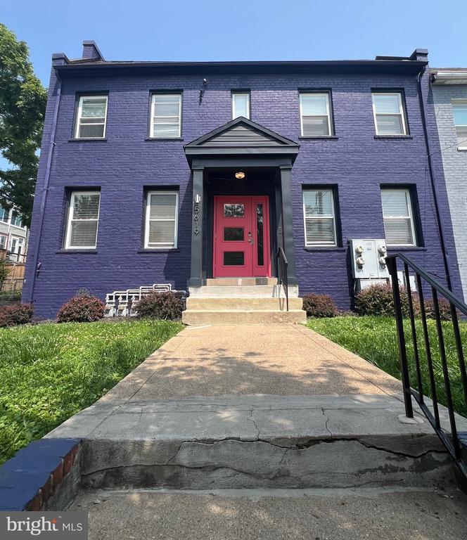 Foto principal - 5619 1st Pl NW