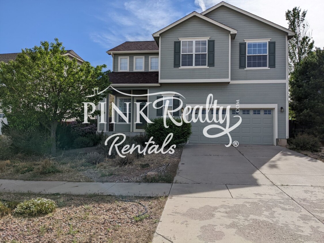 Primary Photo - 3 bed Claremont Ranch home with fully fini...