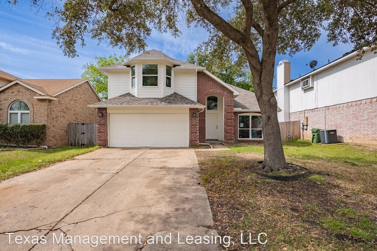 3 br, 2.5 bath House 2318 Bennington Drive House for Rent in