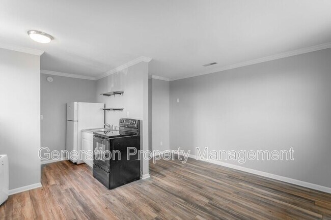 Building Photo - 719 Mcgowan Rd