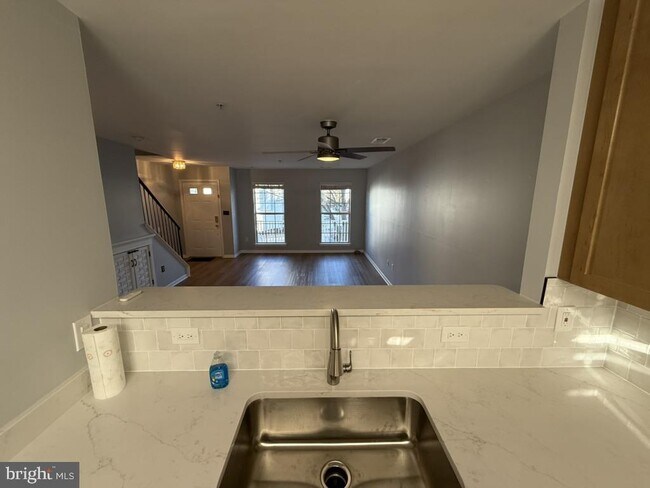 Foto del edificio - 1458 Flatwood Ct