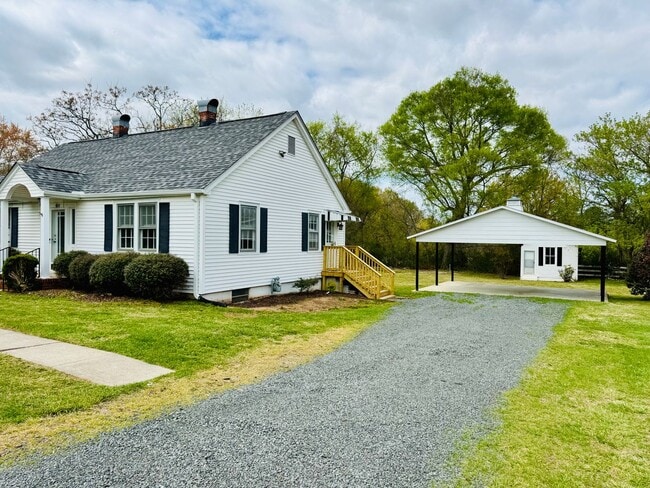 Building Photo - Cozy and Convenient Home in Oxford - Move in Ready