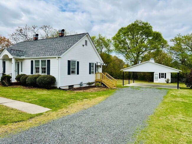 Foto del edificio - Cozy and Convenient Home in Oxford - Move in Ready