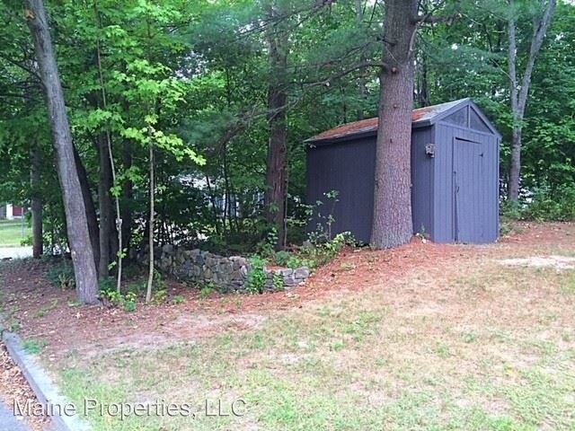 Building Photo - 3 br, 1 bath House - 84 Avalon Rd