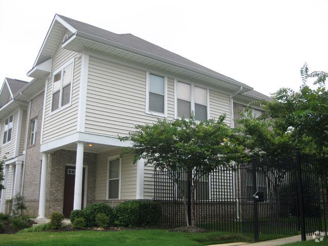 Greenlaw Place Apartments Memphis Reviews Greenlaw Place Apartments Memphis Reviews
