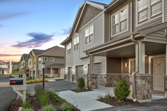 High Bluff Townhomes Townhomes for Rent - Grafton, WI | Apartments.com