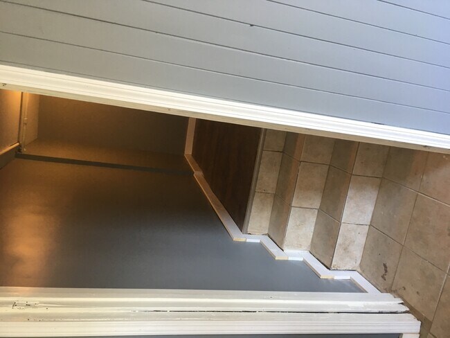 Foto del edificio - 393 Wellington Ave