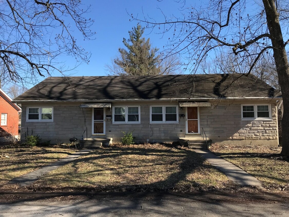 Primary Photo - 105 Beechwood Avenue Duplex