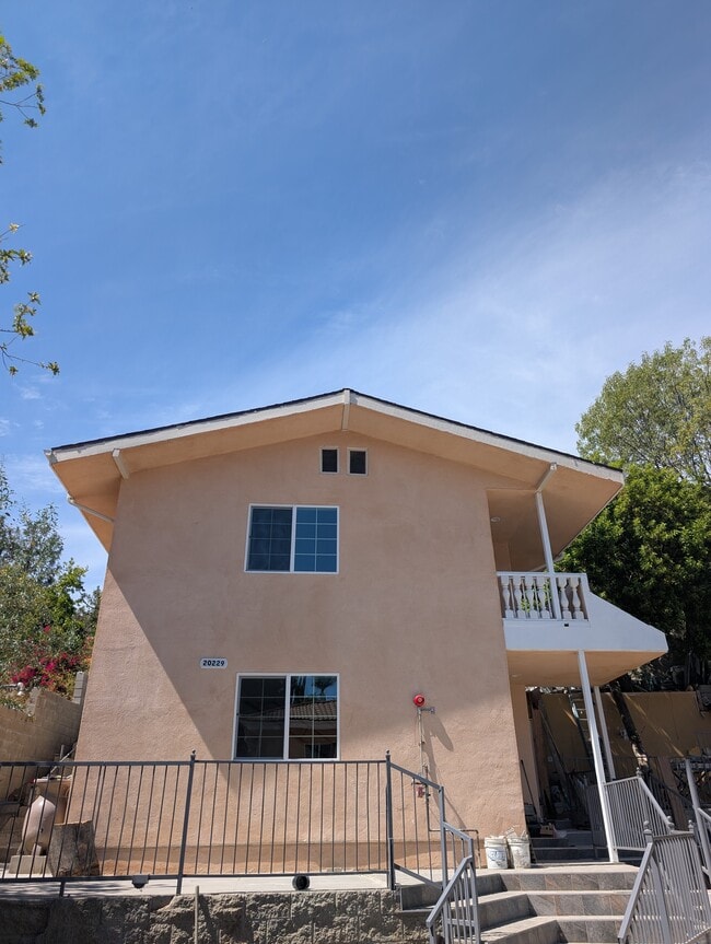 New Building - 20229 Lorenzana Dr