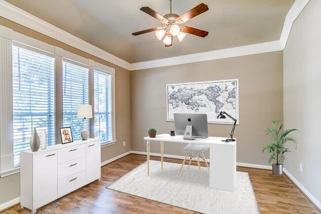 Foto del edificio - 7110 Timber Edge Ln