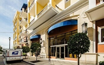 Building Photo - 8395 SW 73rd Ave