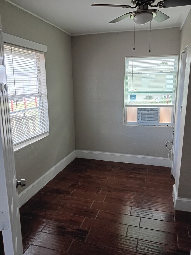 Foto del edificio - 1208 N 17th St