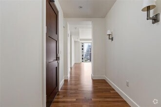 Building Photo - 98 San Jacinto Blvd