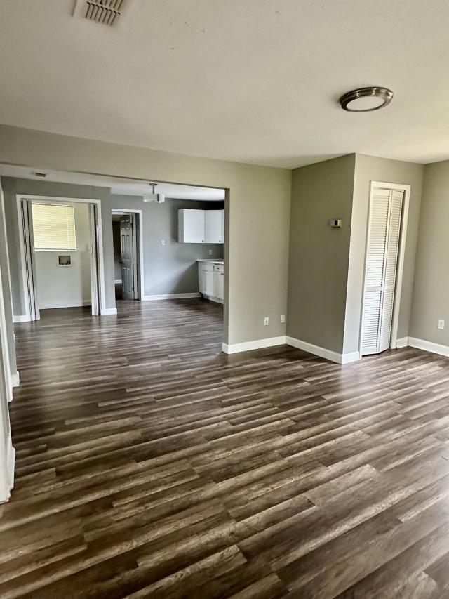 Building Photo - 3 bedroom in Jacksonville FL 32211