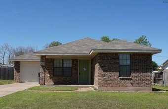 Building Photo - 5216 Brookwood Dr