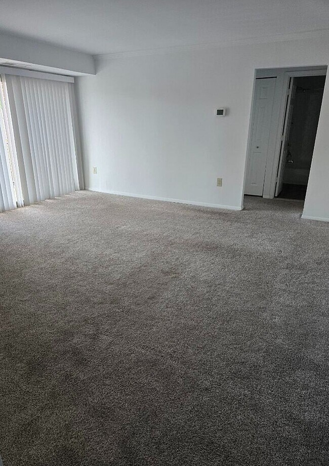 CA1-I Living Room - Heritage Woods