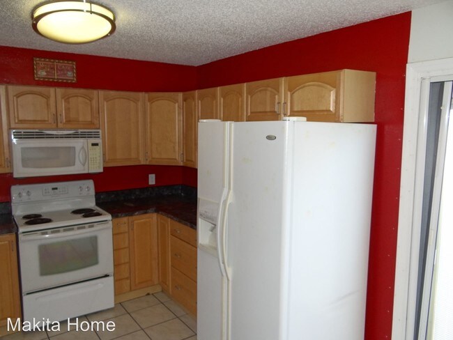 Building Photo - 2 br, 2.5 bath House - 1823 Clearbrooke Dr