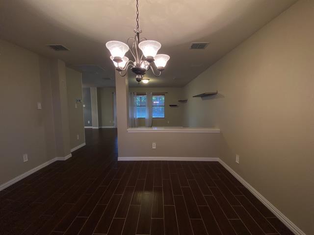 Building Photo - 2853 Bluffs Ct