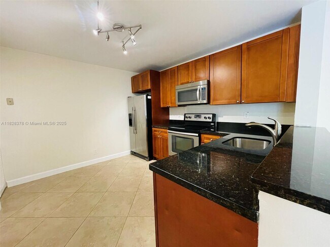 Foto del edificio - 10101 W Sunrise Blvd