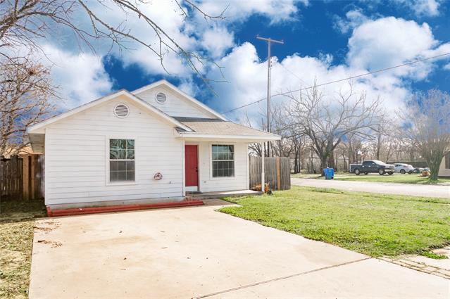 Foto del edificio - 701 E College St