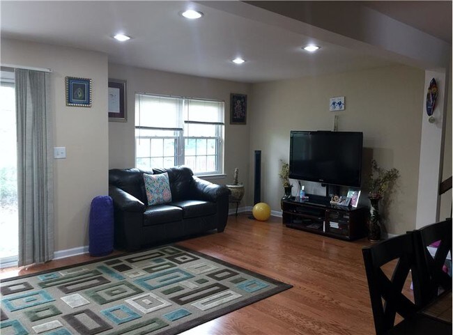 Foto del edificio - 2907 Kent Pl
