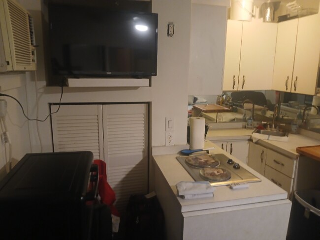 Building Photo - 1735 Cupecoy Cir