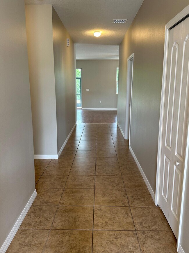 Building Photo - 1566 Auburn Hills Ct
