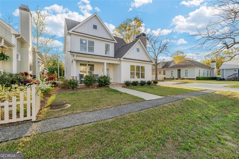 Foto principal - 352 Davis St