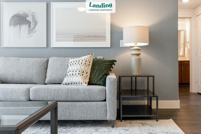 Foto del edificio - 11721 Domain Blvd