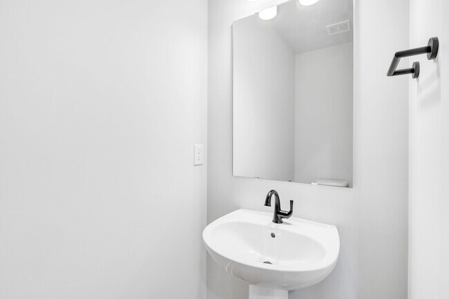 Foto del edificio - 414 Hazelcote Rd