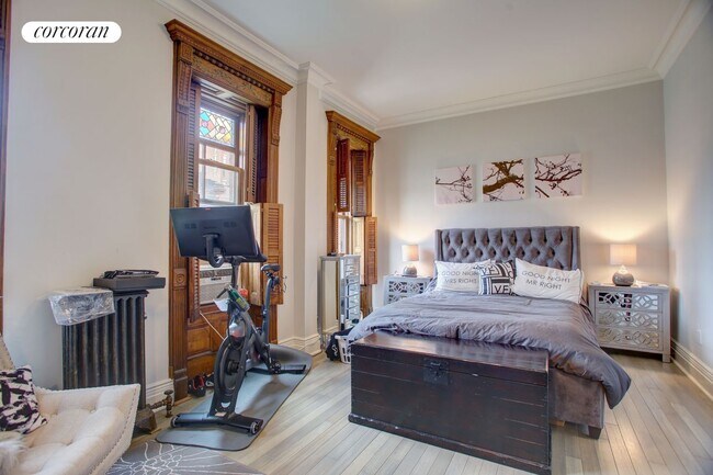 Foto del edificio - 100 W 76th St