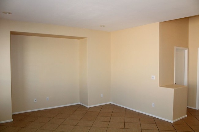 Foto del edificio - 2904 Hot Cider Ave