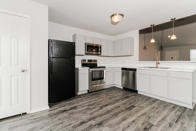 Building Photo - 12204 Wahoo Dr