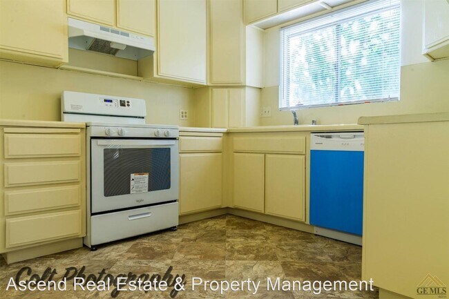 Foto del edificio - 2 br, 2 bath House - 1241 Castaic Ave