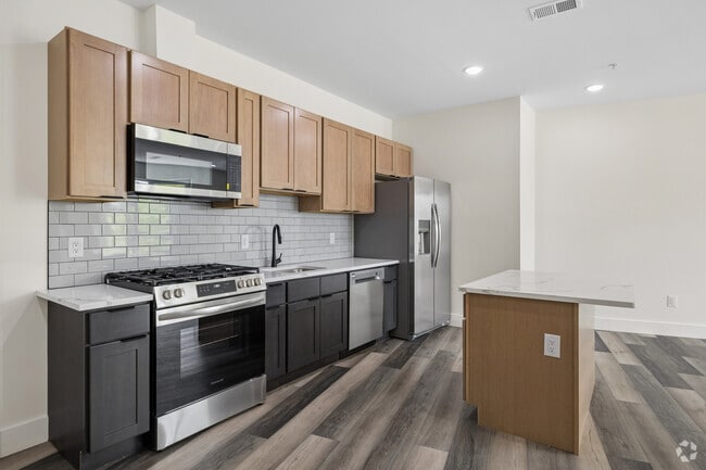 Interior Photo - The Unity at S Orange Ave
