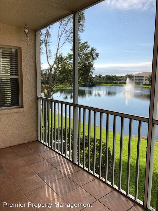 Foto principal - 2 br, 2 bath House - 9610 Victoria Lane D204