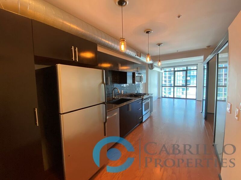 Foto principal - 1551 4th Avenue