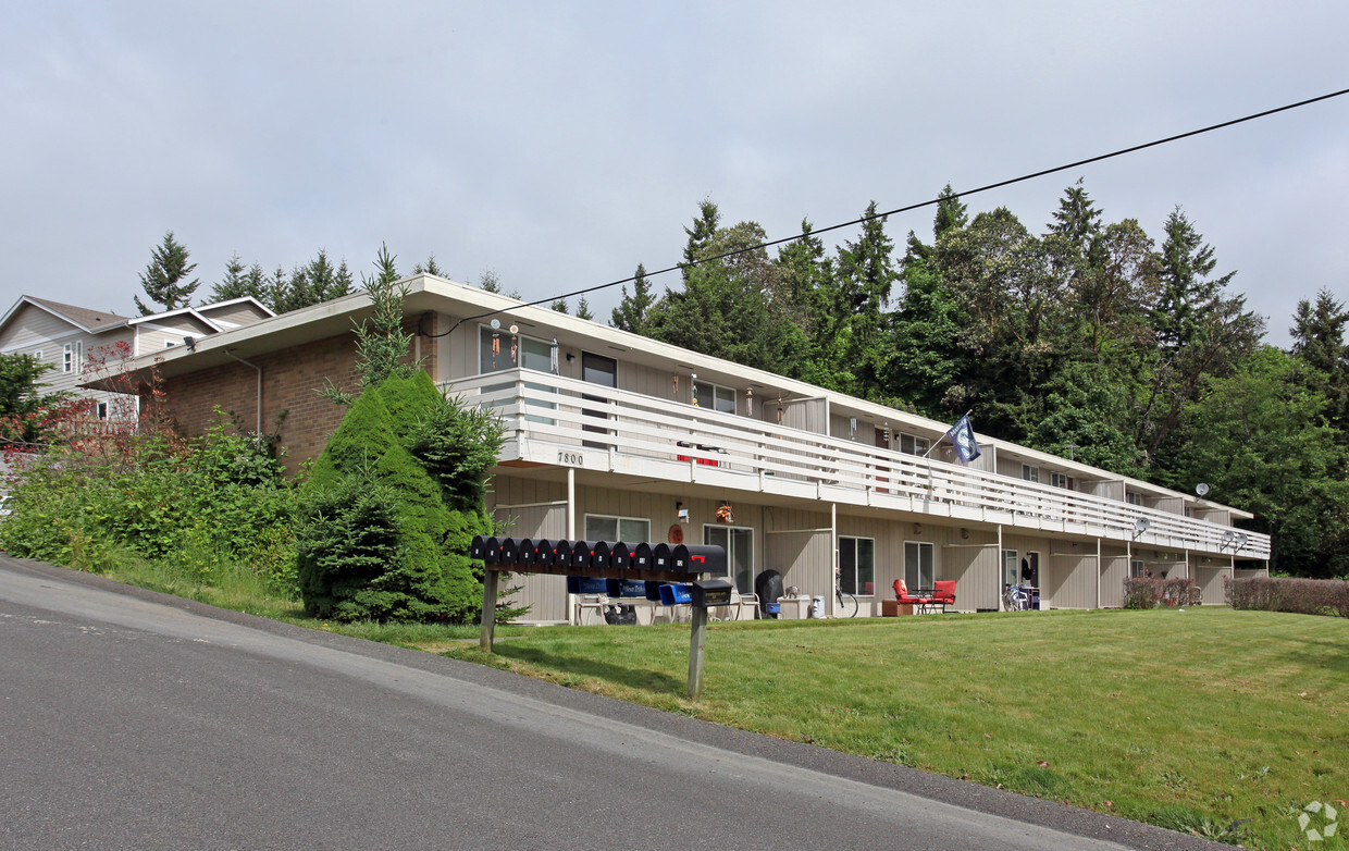 Primary Photo - Harbormaster Apartments