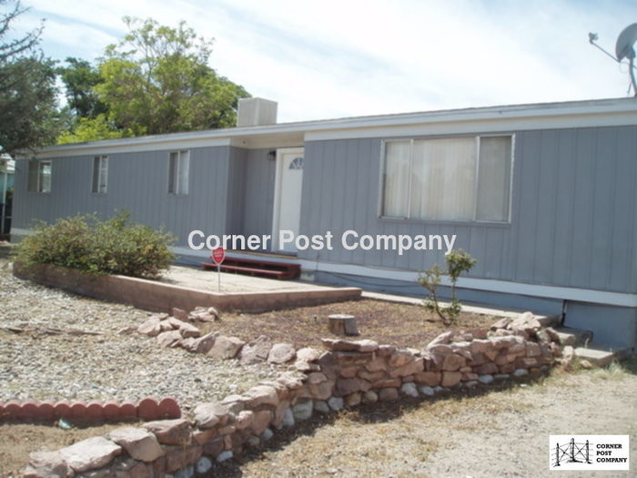 Foto principal - Three Bedroom Home
