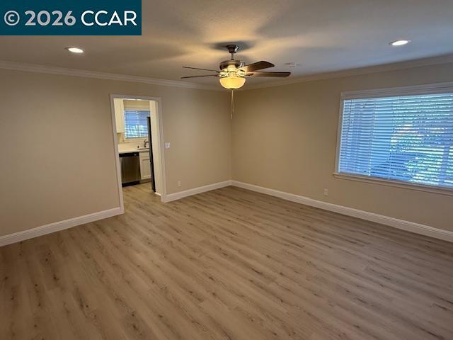 Foto del edificio - 1495 Carmel Dr