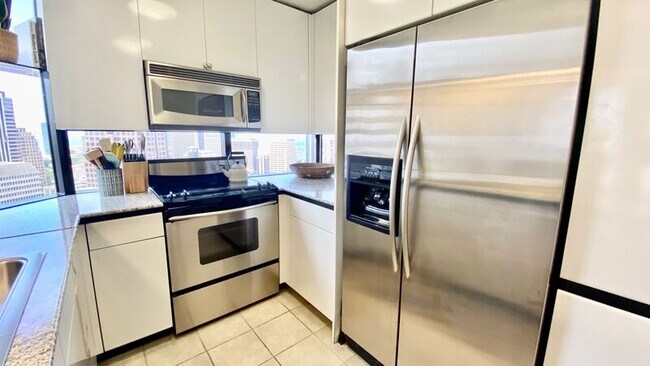 Foto del edificio - 1212 Nuuanu Ave