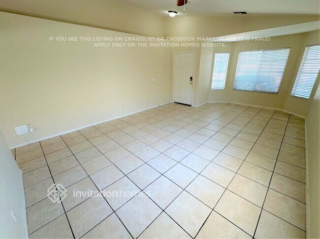 Building Photo - 15230 N 162nd Ln