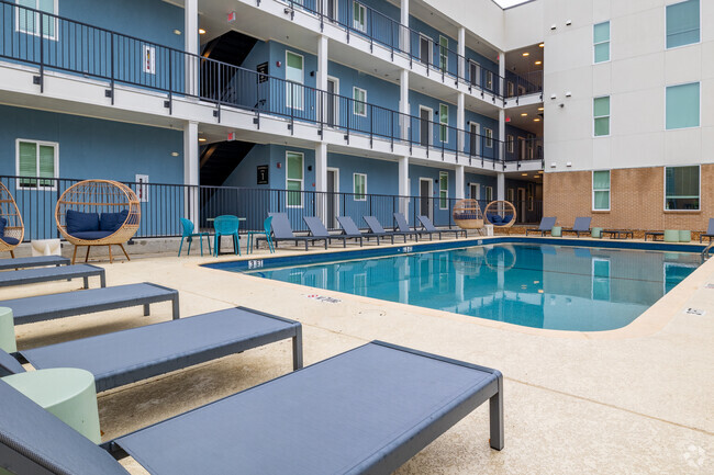 Building Photo - Campus Trailhead Student Apartments