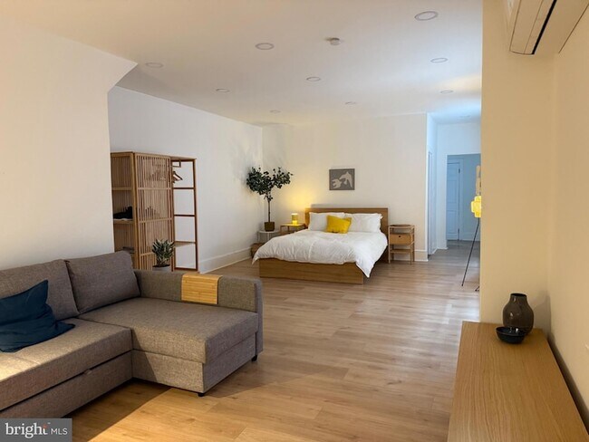 Foto del edificio - 114 S 58th St